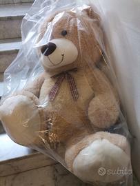Orso peluche come nuovo