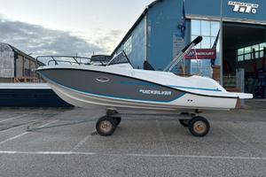 QUICKSILVER 675 SunDeck