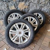 cerchi in lega  Lancia con gomme  80%