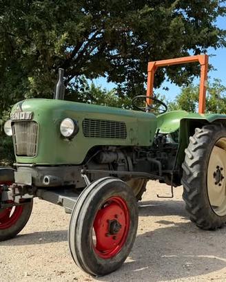 Trattore Fendt  1L