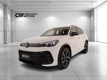 Volkswagen Tiguan 1.5 tsi ehybrid R-Line Plus 272c