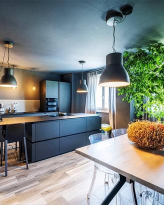 Appartamento di 110 m² con 3 locali e box auto a P