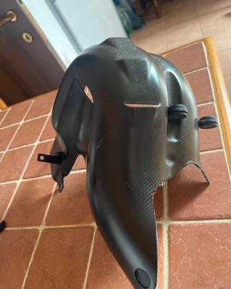 Copri scarico in carbonio ducati