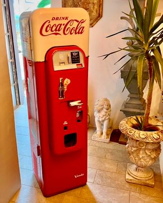 Distributore Coca-Cola vend44 1956 America
