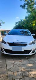 Peugeot 308 1.6d 120cv