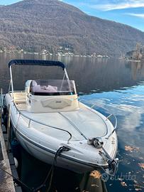 Motoscafo Ranieri 640, motore 150 cv