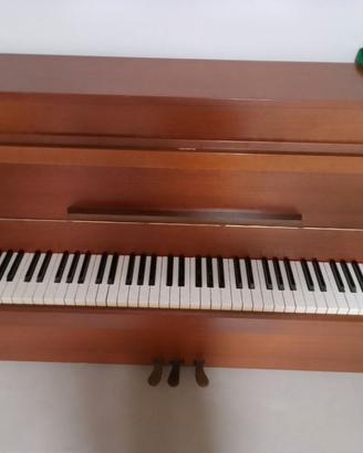 Pianoforte verticale