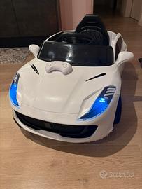 Auto elettrica per bambini 1–5 anni telecomandata