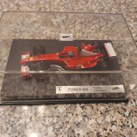 Ferrari F1 f2003 Barrichello hotwheels 1:43