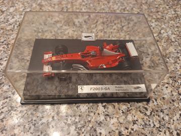 Ferrari F1 f2003 Barrichello hotwheels 1:43