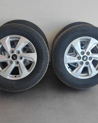 Ruote nuove furgone Ford 16'