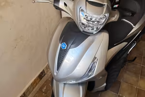 Scooter Beverly 300 hpe