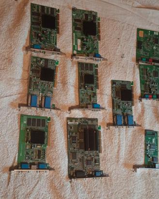 12 schede video agp + 2 audio pci + 2 rete pci