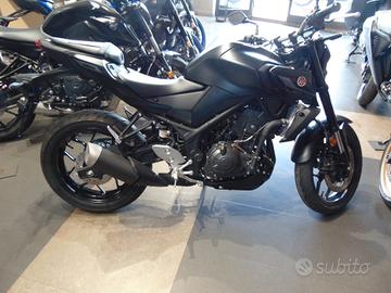 Yamaha MT-03 nuova nera