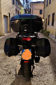 Kavasaki versis 1000