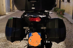 Kavasaki versis 1000