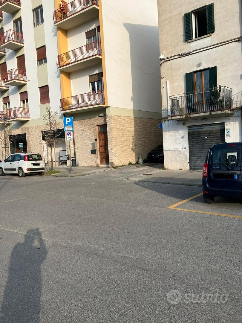 Posto auto scoperto centro di Pistoia