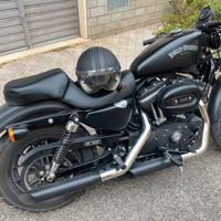 Harley Davidson iron 883