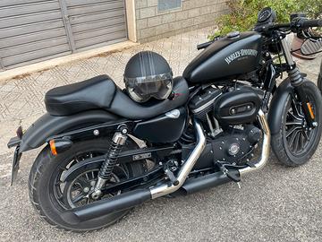 Harley Davidson iron 883