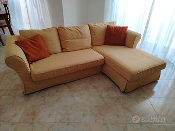 Divano 3 posti con chause longue