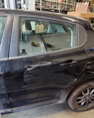 Porta posteriore sinistra PEUGEOT 208 del 2017