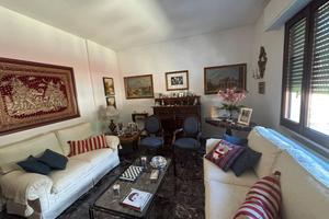 Appartamento di 135 m² con 5 locali a Massa