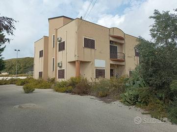Immobile in asta di 517 m² a Ravanusa