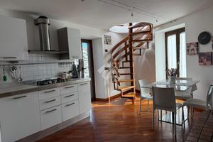 5 LOCALI A LANZO TORINESE