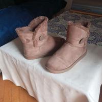 Scarpe stivaletti da donna imbottiti con pelo