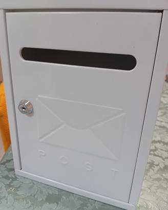 Cassetta postale 