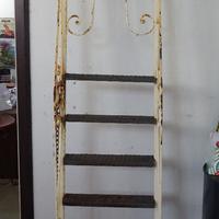 Scala in ferro lavorata a mano