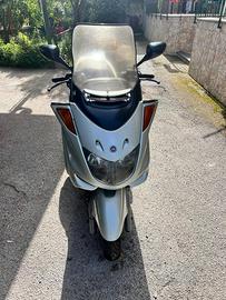 Yamaha Majesty 250