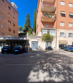 Garage / box in via annibale vecchi 73