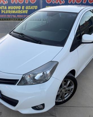 TOYOTA Yaris 1.4 D Style UNICOPROPRIETARIO