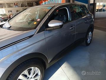 PRONTA A PARTIRE! Peugeot 3008 1.5 blueHDI 130 cv 