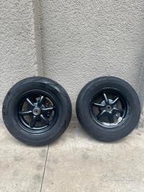 Ricambi moto scooter fondi di magazzino