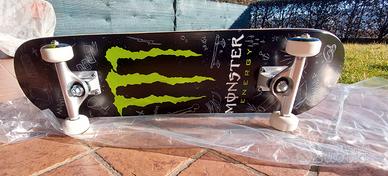 Skateboard Monster