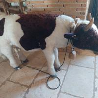 mucca peluche realistico