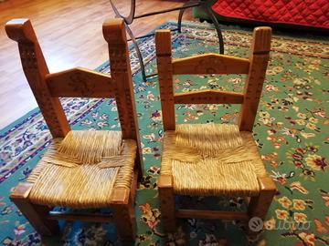 Artigianato sardo: sedioline in legno fatto a mano