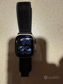 Apple Watch Ultra 2 Titanio Naturale + Trail loop