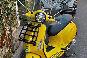 Vespa piaggio 125