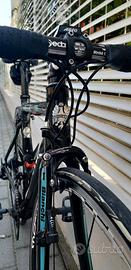 Bici Corsa Bianchi Donna in Carbonio