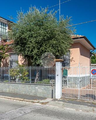 VILLA SINGOLA A GRUGLIASCO