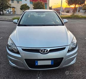Hyundai i30 1.4 16V BlueDrive GPL Comfort