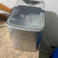 macchina del ghiaccio 