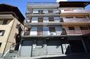 palazzo-stabile-di-430-m²-con-piu-di-5-locali-a-