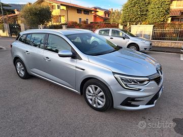 Renault Megane Mégane Sporter Blue dCi 115 CV EDC 