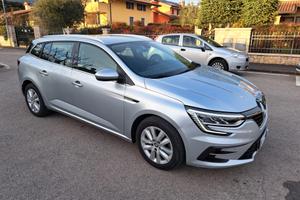 Renault Megane Mégane Sporter Blue dCi 115 CV EDC 