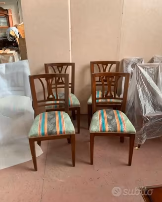 Set 4 sedie classiche in legno