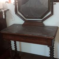 TOILETTE FRANCESE DELLA META' 800.